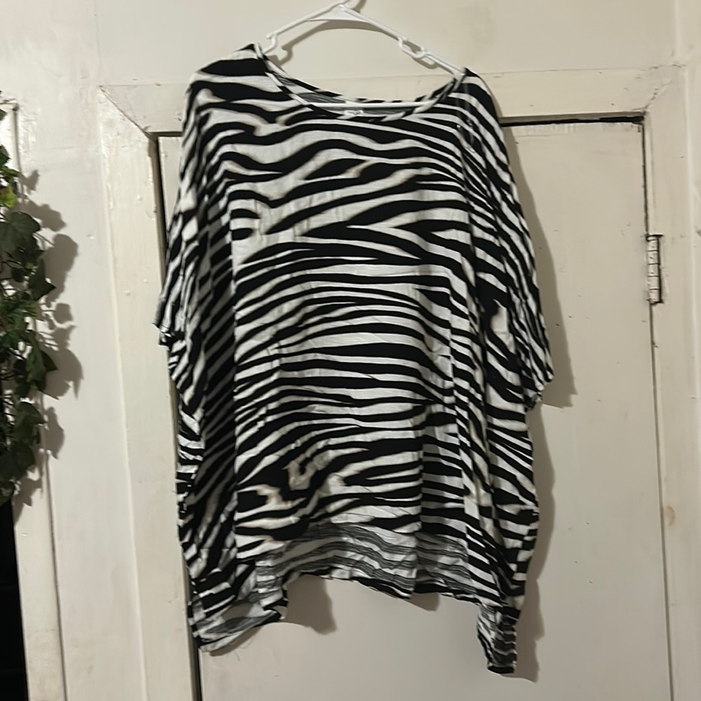 Xl East fifth summer shirt